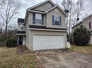 2306 Eargle Rd, Charlotte, NC 28269