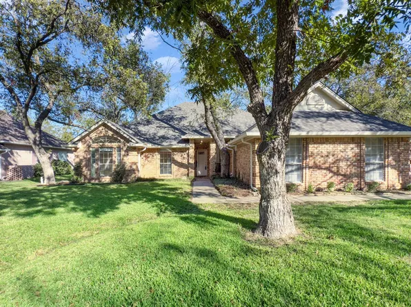 9413 Monticello Dr, Granbury, TX 76049
