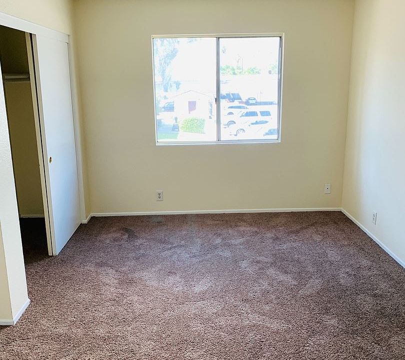 1st image of 176 W 8th St APT 216