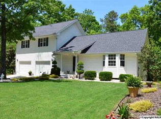 1828 Pine Lake Trl NW, Arab, AL 35016