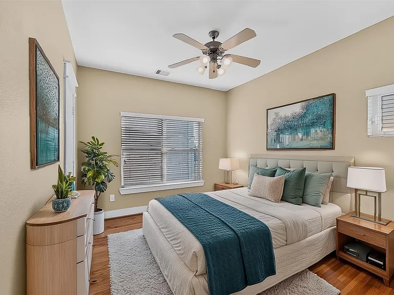 205 Riley Ln — Photo 18