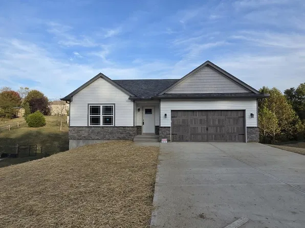 467 Eagle Creek Dr, Dry Ridge, KY 41035
