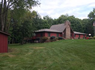 4625 Maple Dr, Mount Pleasant, MI 48858