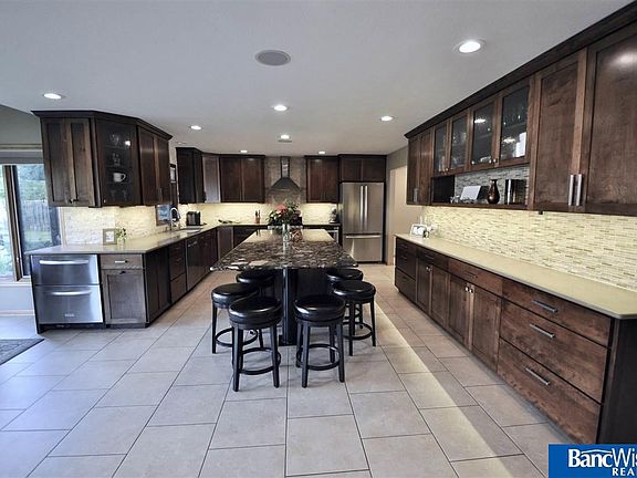 2nd image of 5830 Markhorn Ct