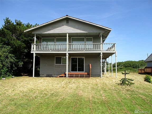 2nd image of 569 Ocean Shores Blvd NW