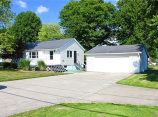 1175 Hadcock Rd, Brunswick, OH 44212