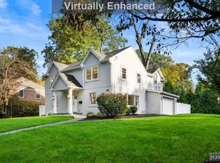 61 Howard Park Dr, Tenafly, NJ 07670