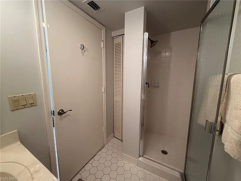 10701 Gulf Shore Dr #401 — Photo 25