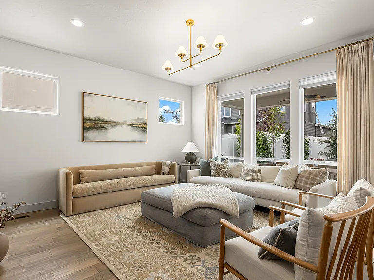13905 N Malheur Pl — Photo 17