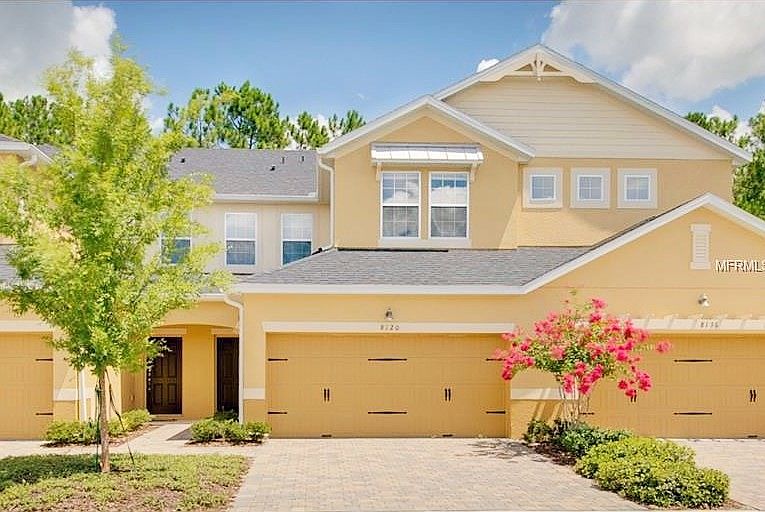 4 beds! 1 mile from Disney