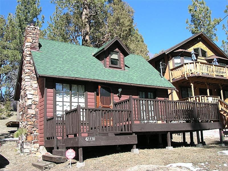 1st image of 42770 Conifer Dr
