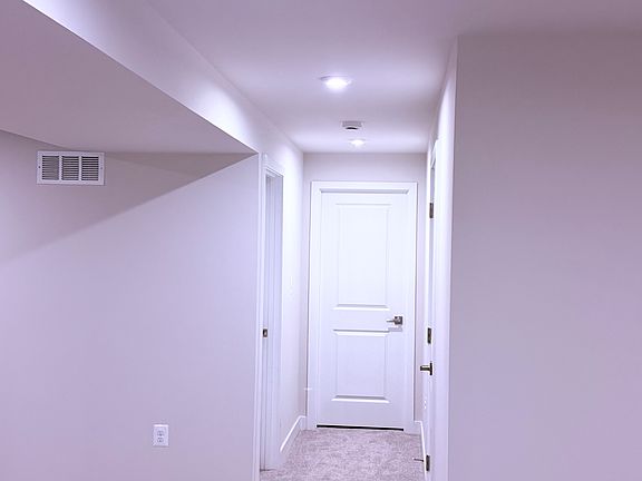 3rd image of 8881 Cavesson Way