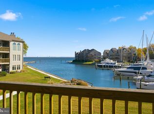 7026 Channel Village Ct APT 102, Annapolis, MD 21403