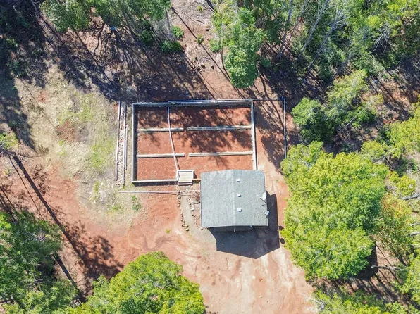 32450 Redwood Hwy, Cave Junction, OR 97523