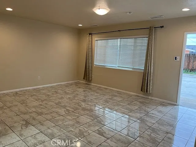 2 bed, 849 sqft, $2,800 — Photo 4