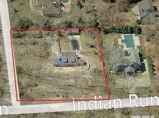 20 Indian Run, East Quogue, NY 11942