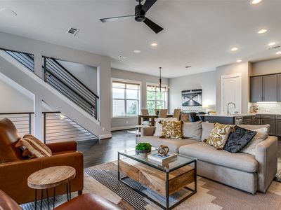 6025 Chimera Ct, Dallas, TX, 75206