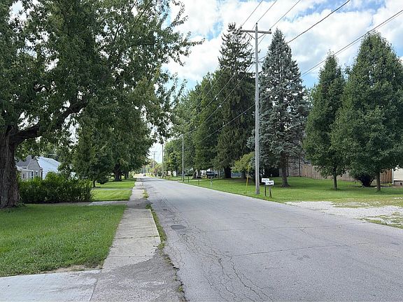 4th image of 2800 S Mock Ave