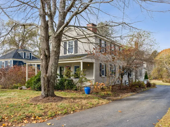 18 School Street, Kennebunkport, ME 04046