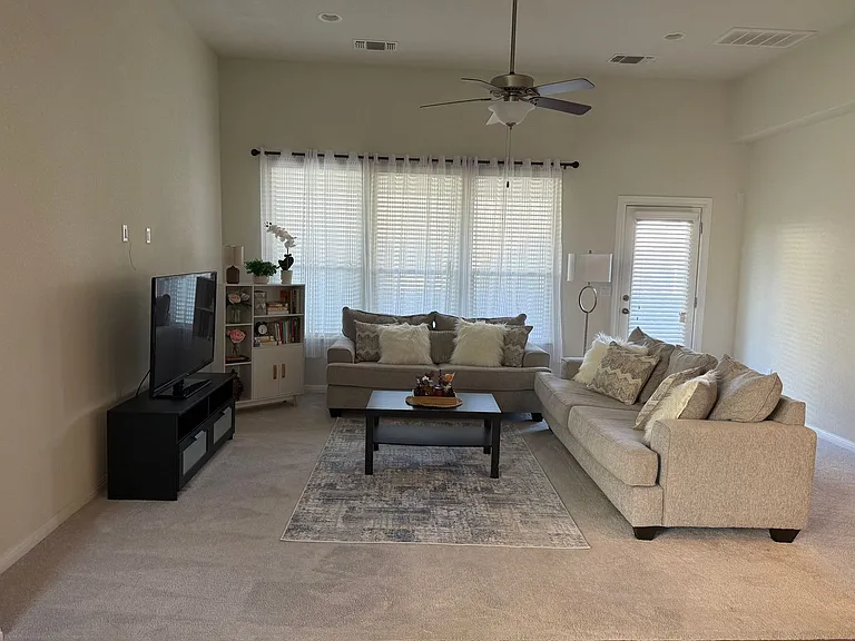 16109 Nightshade St — Photo 4
