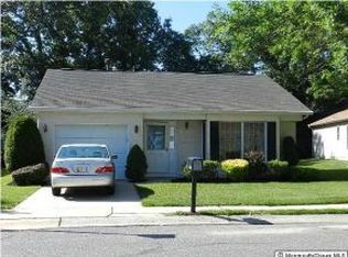 1384 Gleniffer Hill Rd, Toms River, NJ