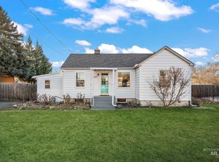 2003 N Allumbaugh St, Boise, ID 83704