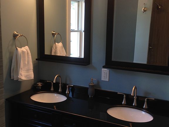 master ensuite bathroom