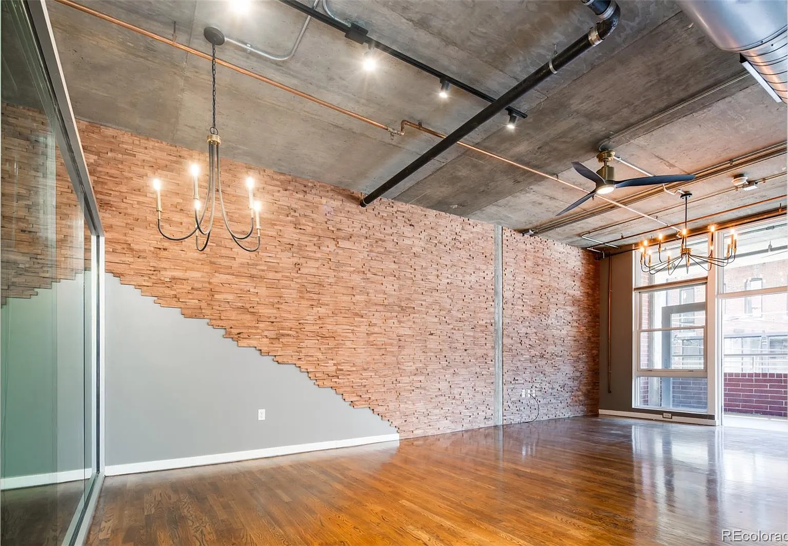 Titanium Lofts — Photo 4