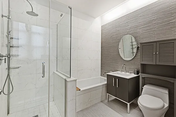 Sold by Compass | media 9