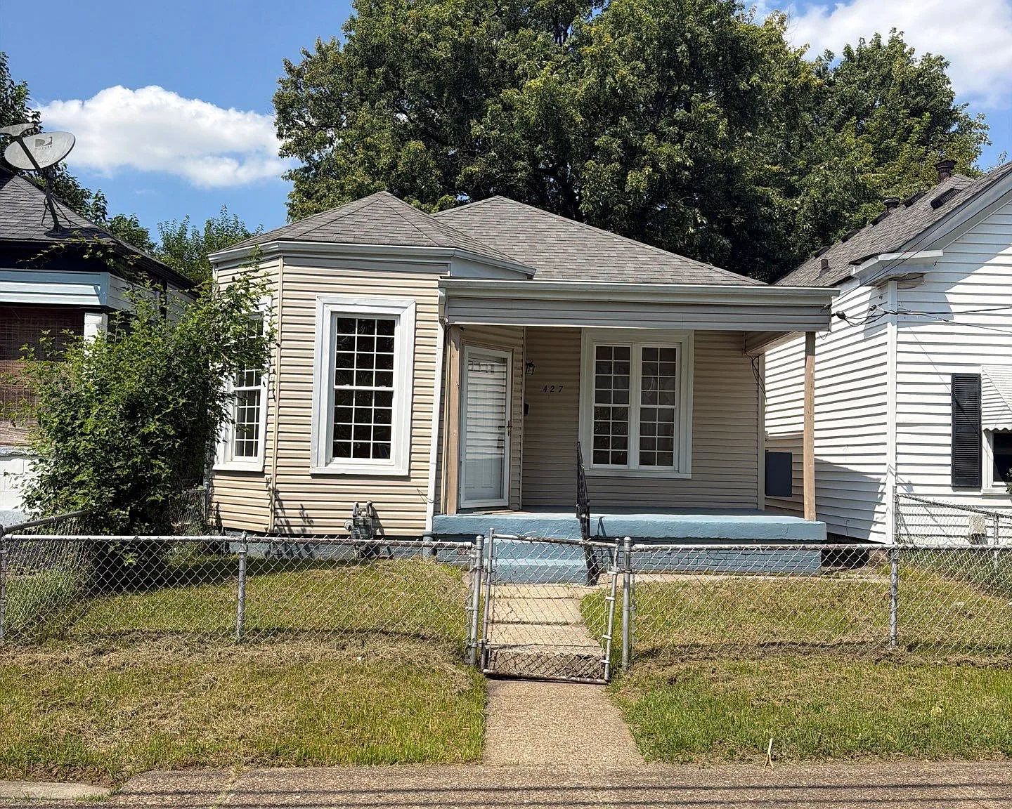 2 bed, 1150 sqft, $1,050 — Photo 2