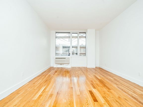 2nd image of 1247 Atlantic Ave #203