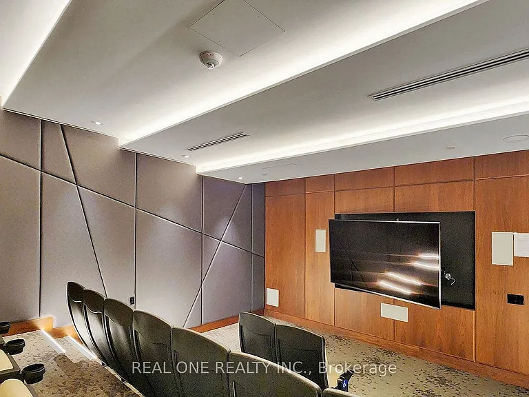 125 Redpath Ave #Penthouse 112 — Photo 16
