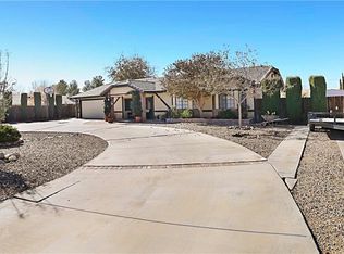 13786 Okesa Rd, Apple Valley, CA 92307
