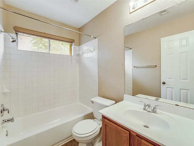 14313 Lemongrass Ln — Photo 20