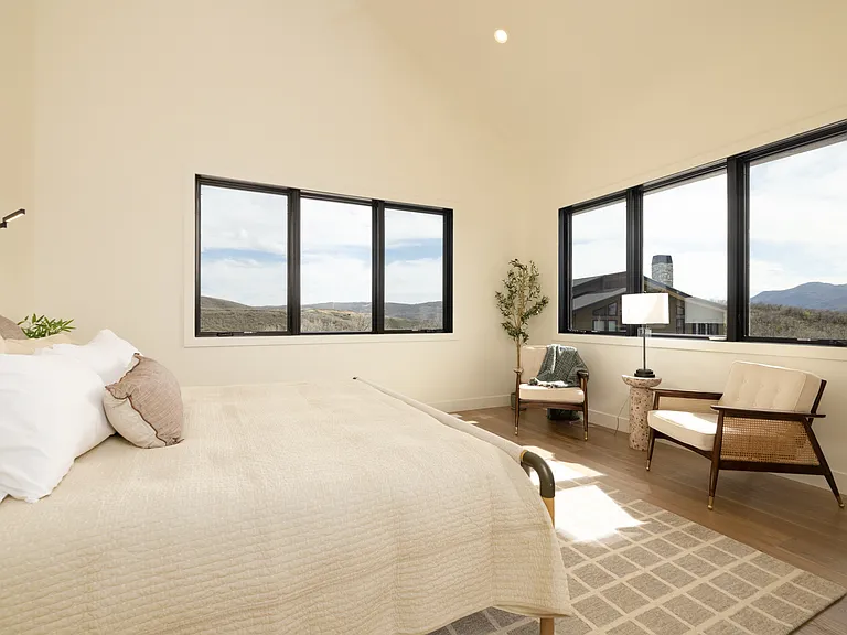 1285 Lasso Trl — Photo 45