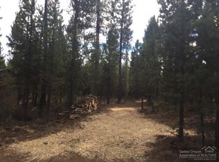 16933 Downey Rd, Bend, OR 97707