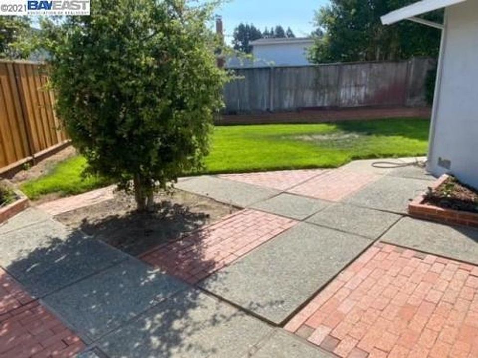 1st image of 2330 Gem Ave