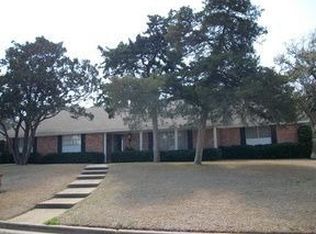 926 Deer Ridge Dr, Woodway, TX 76712