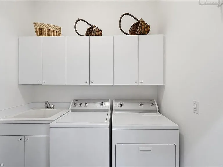 24750 Pennyroyal Dr — Photo 24