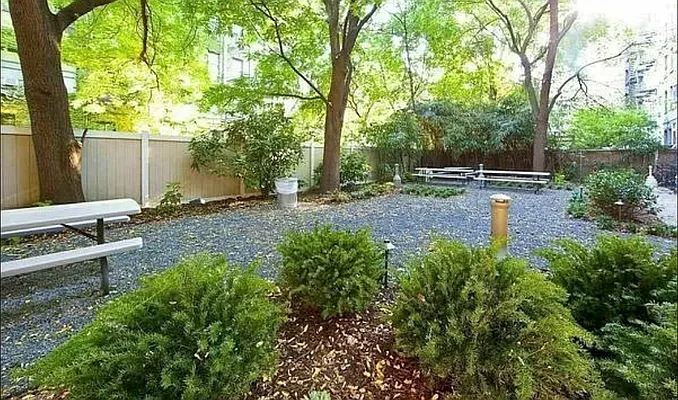 Rented by Living New York | media 49