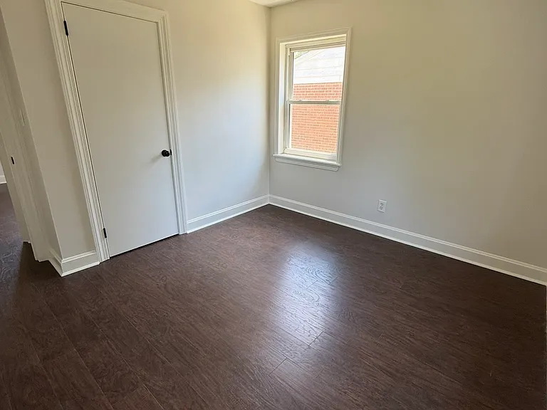 4804 Gilmore Dr — Photo 8