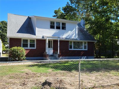 11 Dourland Road, Medford, NY, 11763