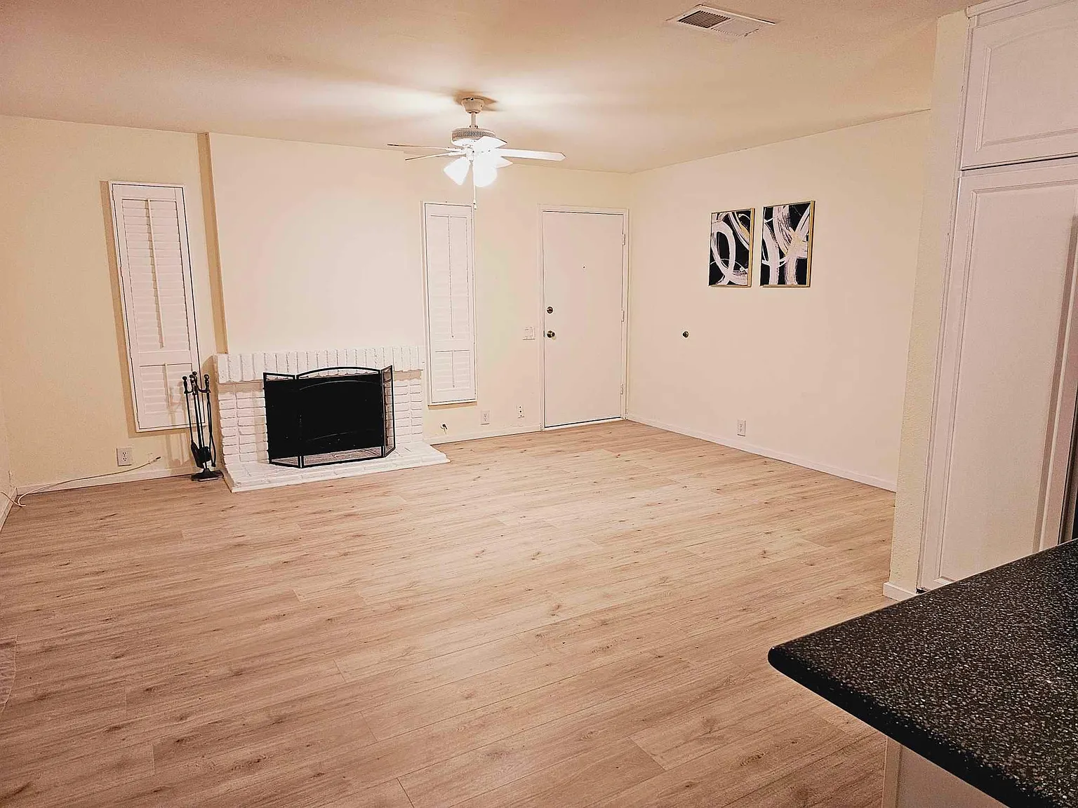 3 bed, 1260 sqft, $1,500 — Photo 3