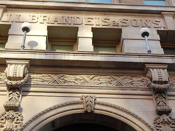The Brandeis Apartments — Photo 3