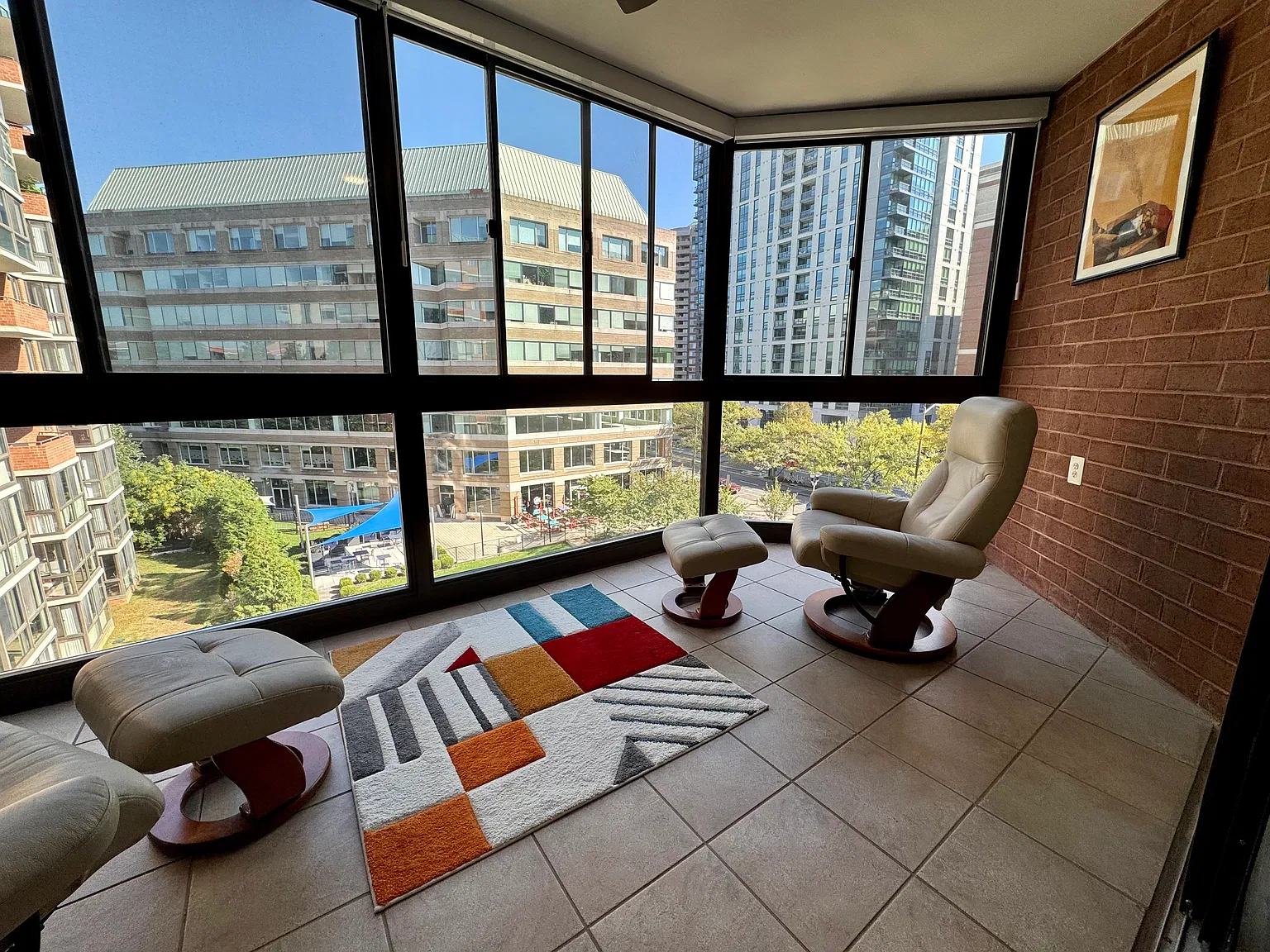 2 bed, 1170 sqft, $3,600 — Photo 2