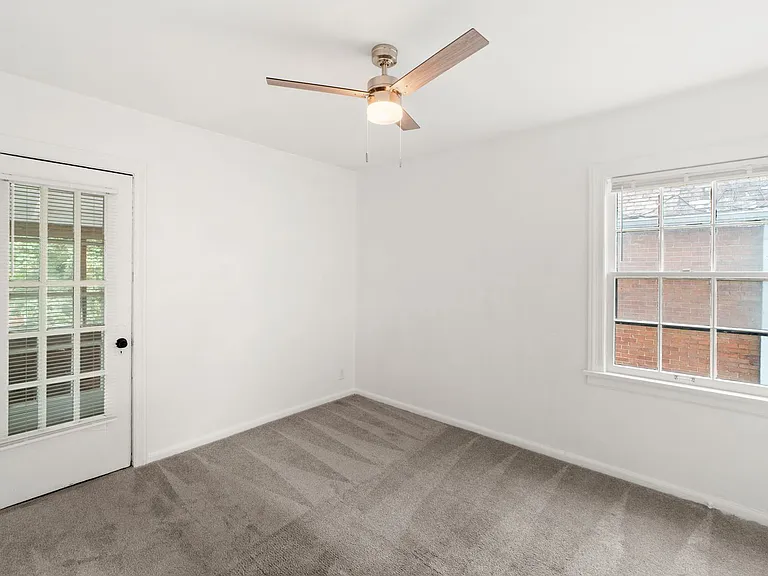 19605 Winslow Rd — Photo 14