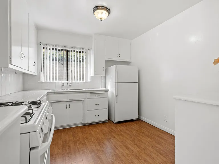 1219 S Bedford St #F — Photo 19