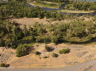 740 Rest Haven Rd, Yakima, WA 98901