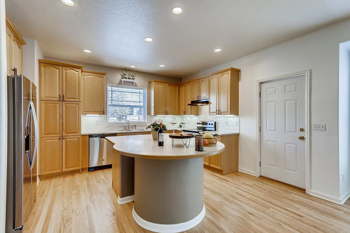 4115 Florentine Dr — Photo 3