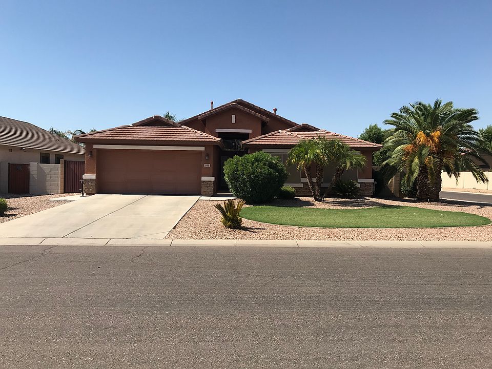 1st image of 950 W Dexter Way